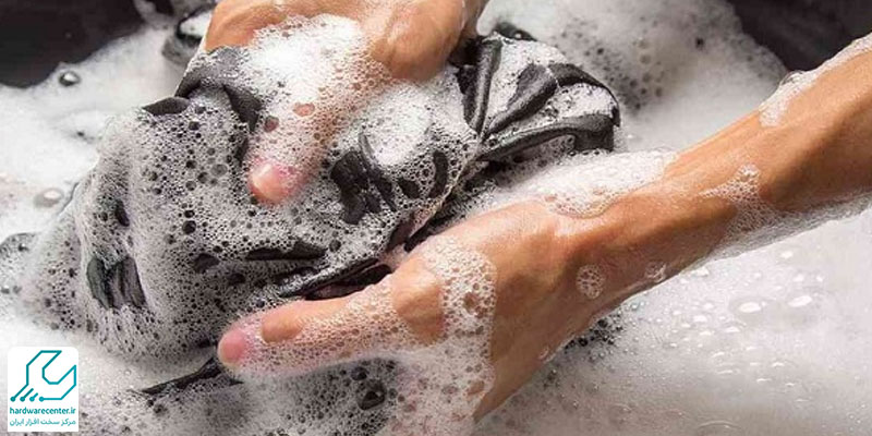 شست و شوی لباس های کتان با دست